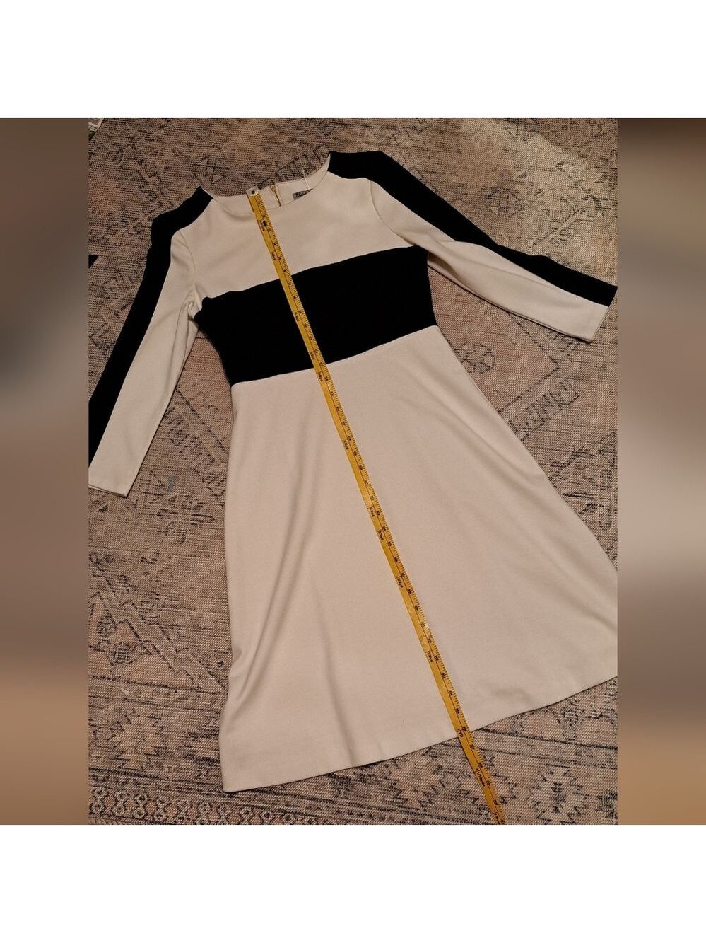Eliza J Black and White Color Block Fitted Midi Dress. Size Small. - Picture 9 of 10